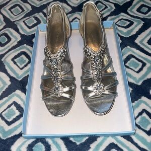Antonio Melani Sliver Heels